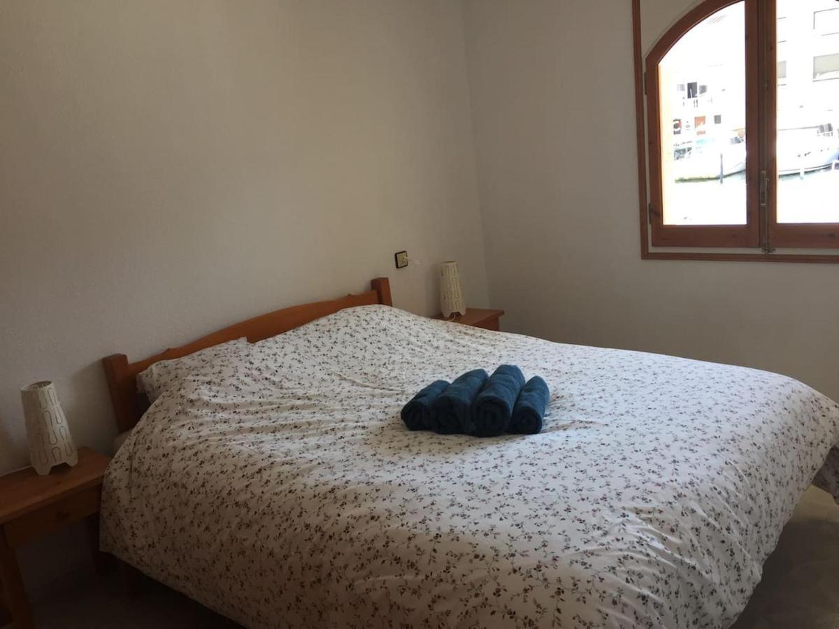 Grand Appartement Vue Sur Canal 4 Pers Wifi Empuriabrava Eksteriør billede